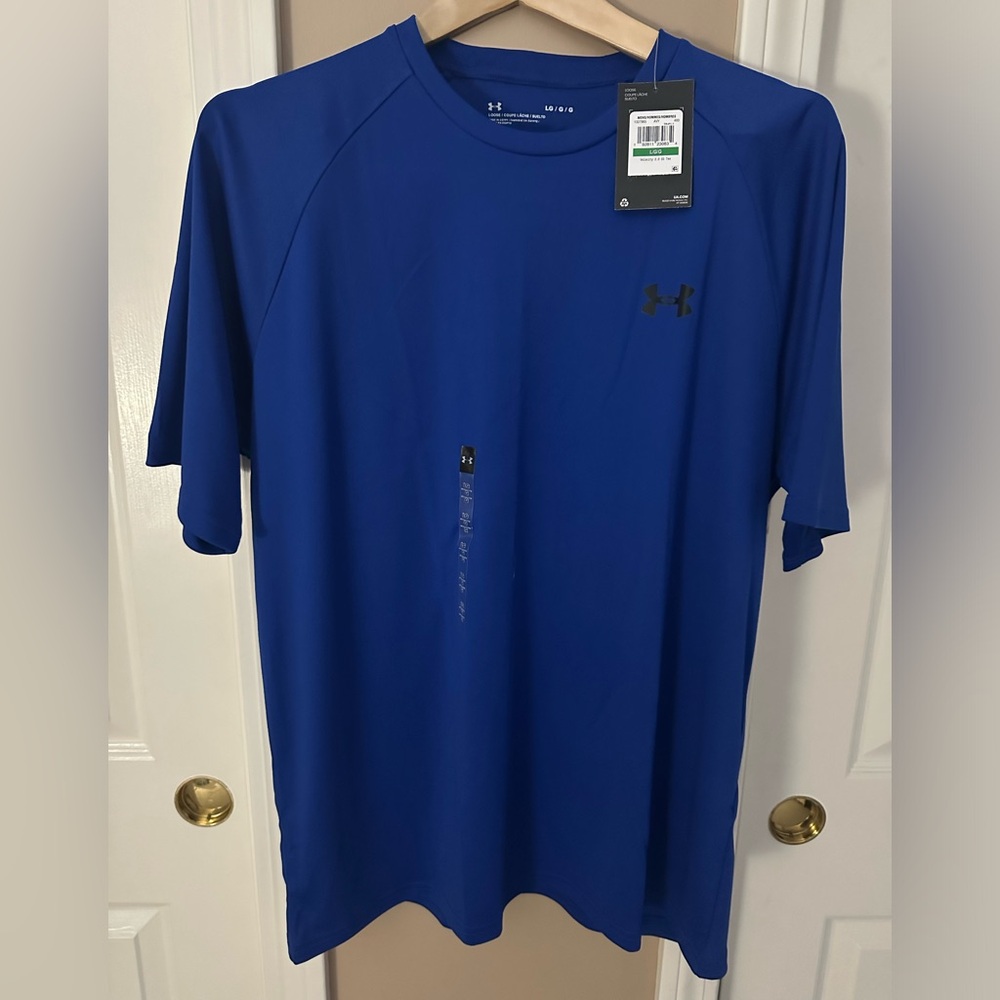 NWT Under Armour Polyester T-shirt Mens LARGE